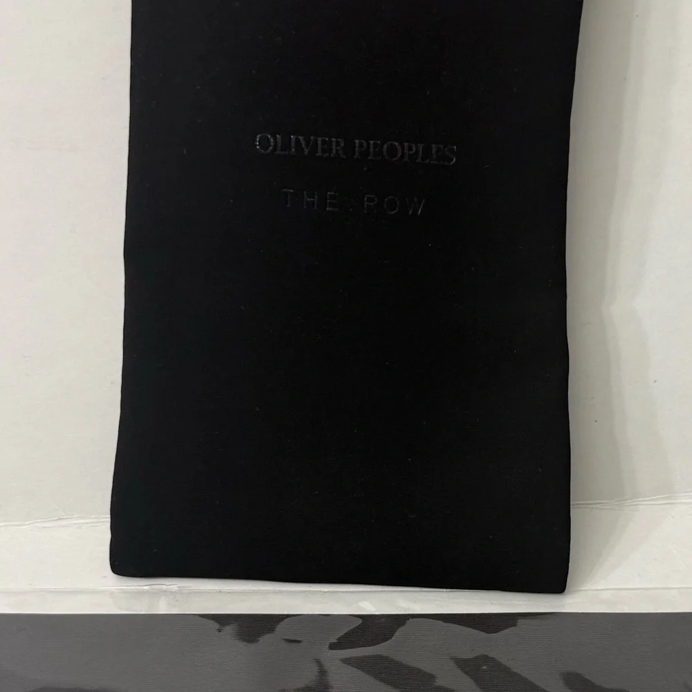 Oliver Peoples Black sunglasses case Eyewear Pouch Set